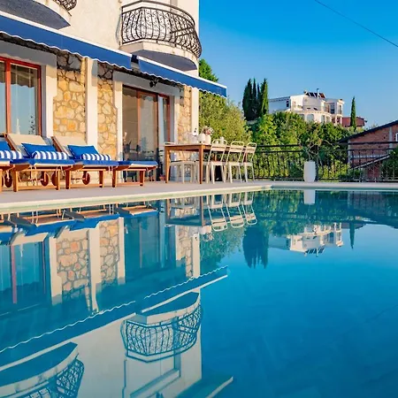 Casa Farmak - 4 Bedroom Lux Apartment With Infinity Pool & Lake View Ohri Dış mekan fotoğraf